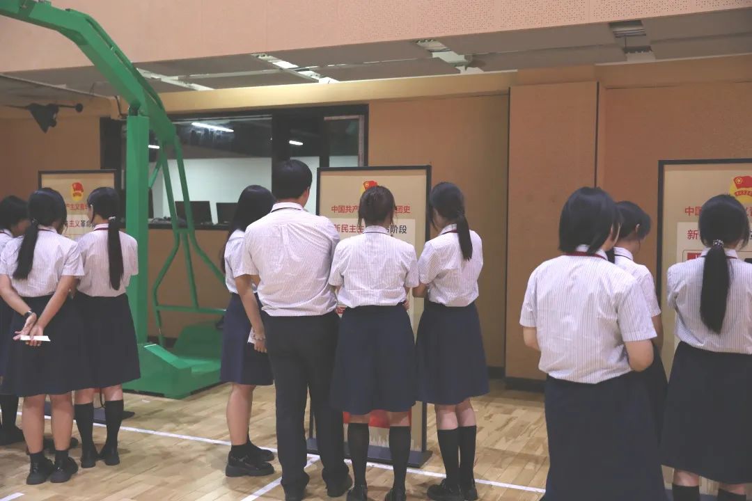 五四精神启新篇,青春逐梦向未来——海口山高中学2025年离队入团仪式顺利举行-图片3