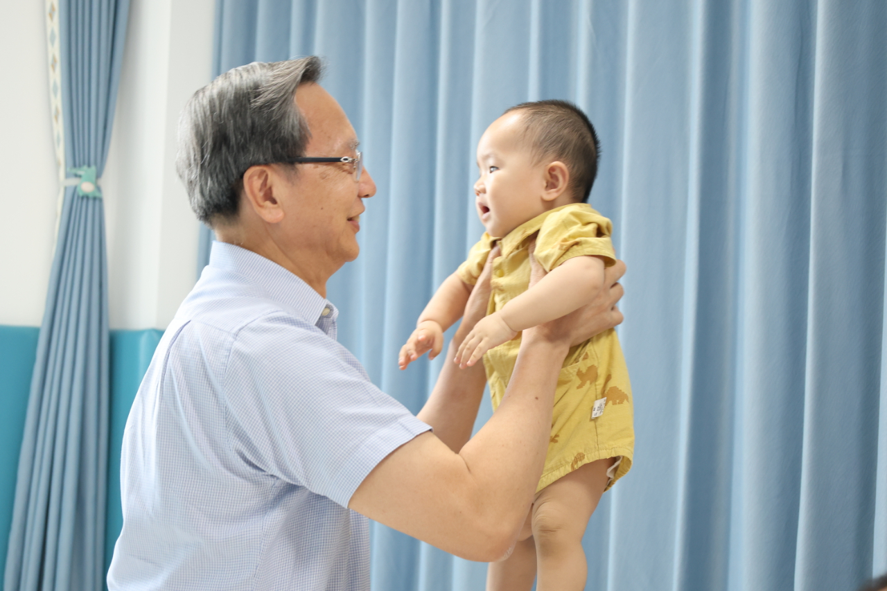 共筑托育梦 助力向前行——省人大常委会领导莅临龙华区托育指导中心开展调研工作-图片19