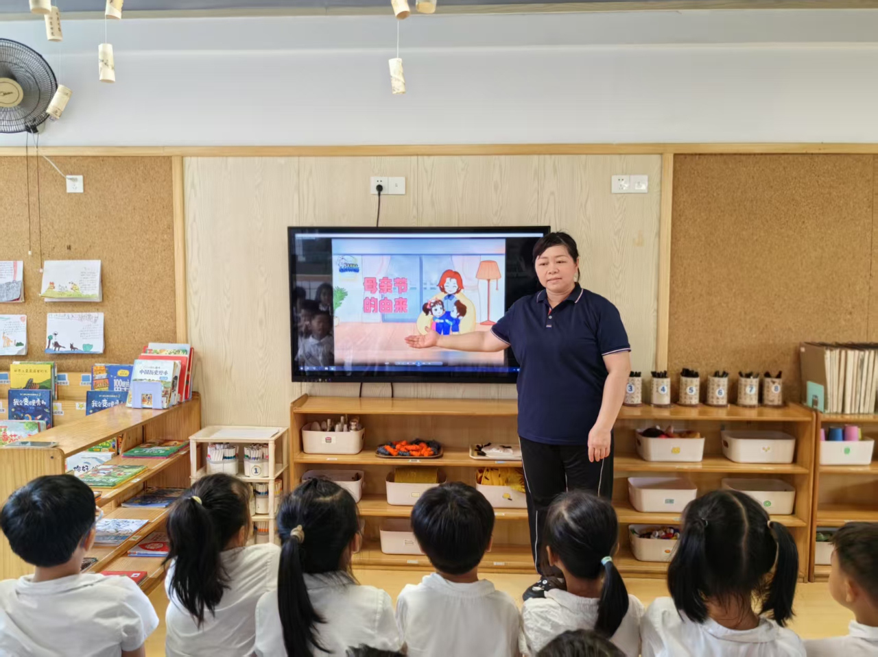 童心表爱意，感恩母亲节——海口市山高幼儿园2025年母亲节系列活动-图片10