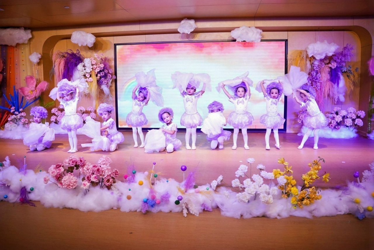 夏日多巴胺·一起来狂欢——海口市山高幼儿园暨2025艺术节庆“六一”文艺汇演小班组专场-图片58