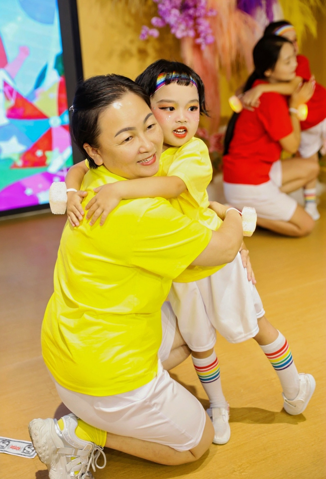 “夏日多巴胺· 一起来狂欢”——海口市山高幼儿园暨2025艺术节庆“六·一”文艺汇演中班组专场-图片73