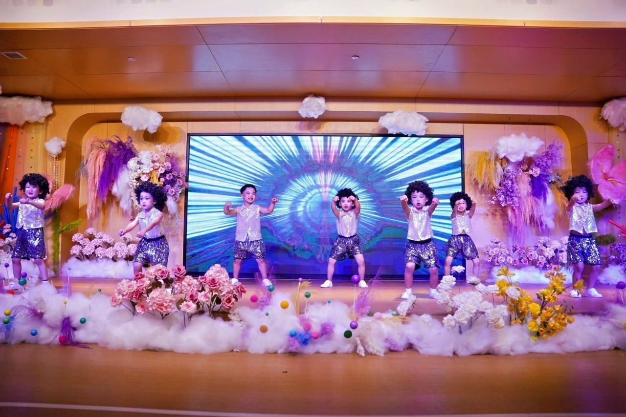 夏日多巴胺·一起来狂欢——海口市山高幼儿园暨2025艺术节庆“六一”文艺汇演小班组专场-图片62