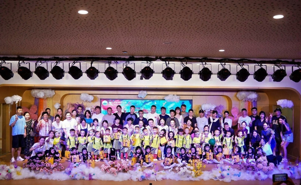 夏日多巴胺·一起来狂欢——海口市山高幼儿园暨2025艺术节庆“六一”文艺汇演小班组专场-图片123