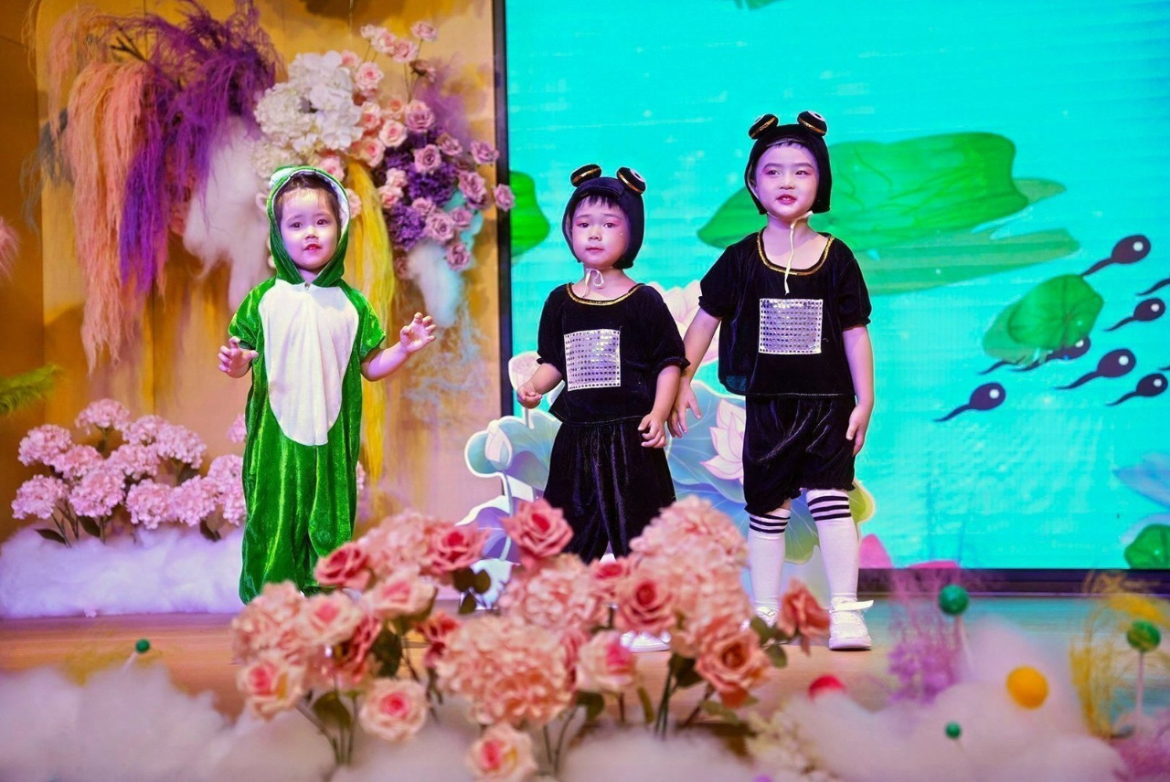 夏日多巴胺·一起来狂欢——海口市山高幼儿园暨2025艺术节庆“六一”文艺汇演小班组专场-图片175