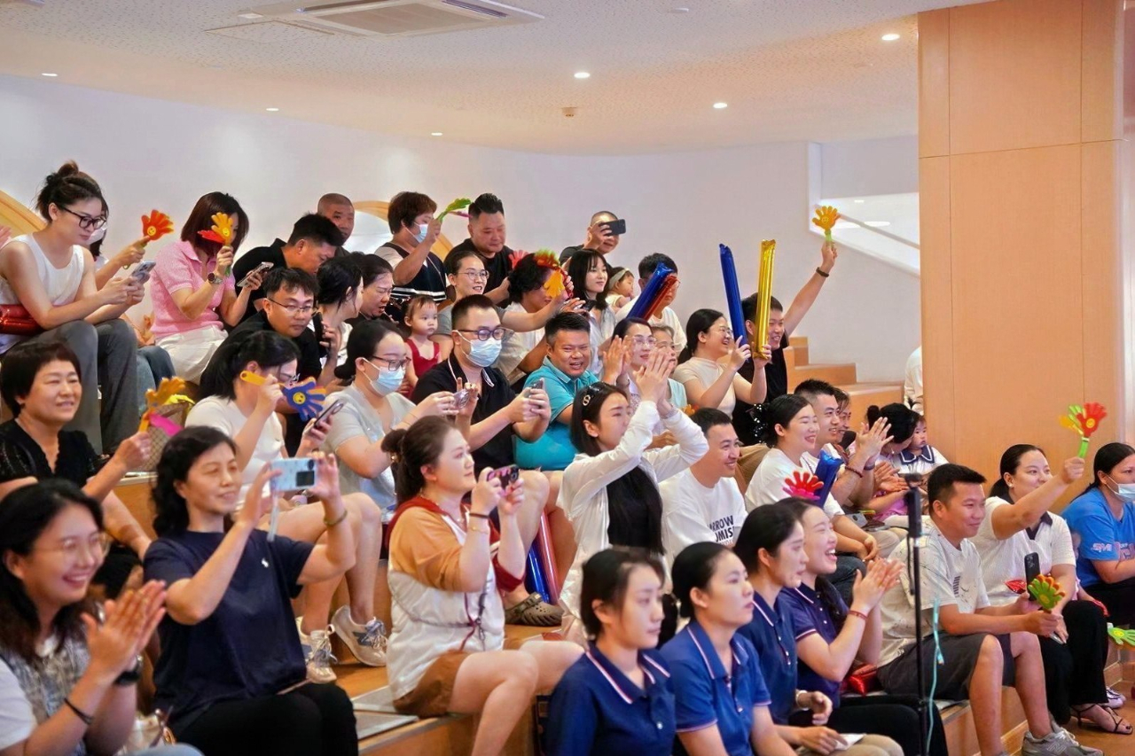 “夏日多巴胺· 一起来狂欢”——海口市山高幼儿园暨2025艺术节庆“六·一”文艺汇演中班组专场-图片179