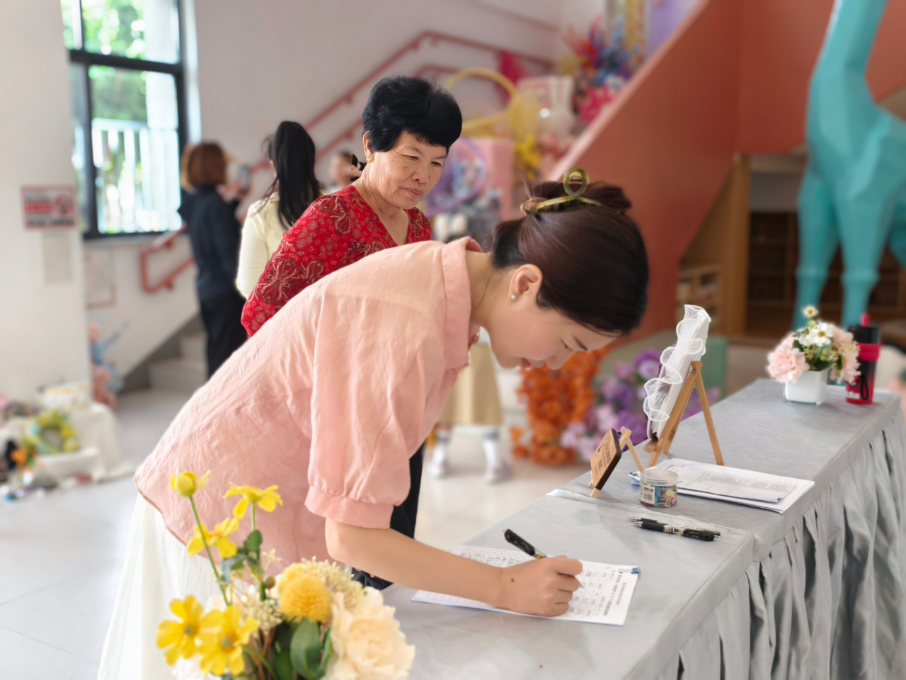 “夏日多巴胺· 一起来狂欢”——海口市山高幼儿园暨2025艺术节庆“六·一”文艺汇演中班组专场-图片28