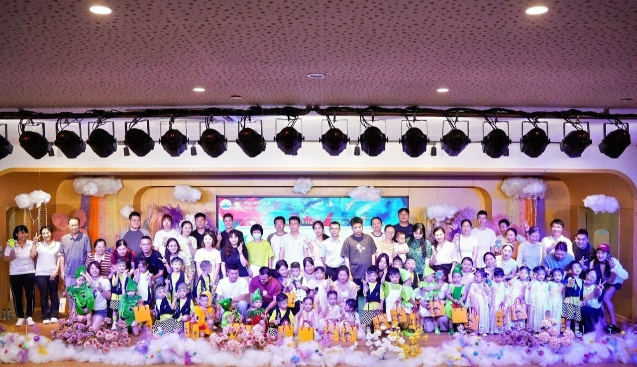 夏日多巴胺·一起来狂欢——海口市山高幼儿园暨2025艺术节庆“六一”文艺汇演小班组专场-图片79