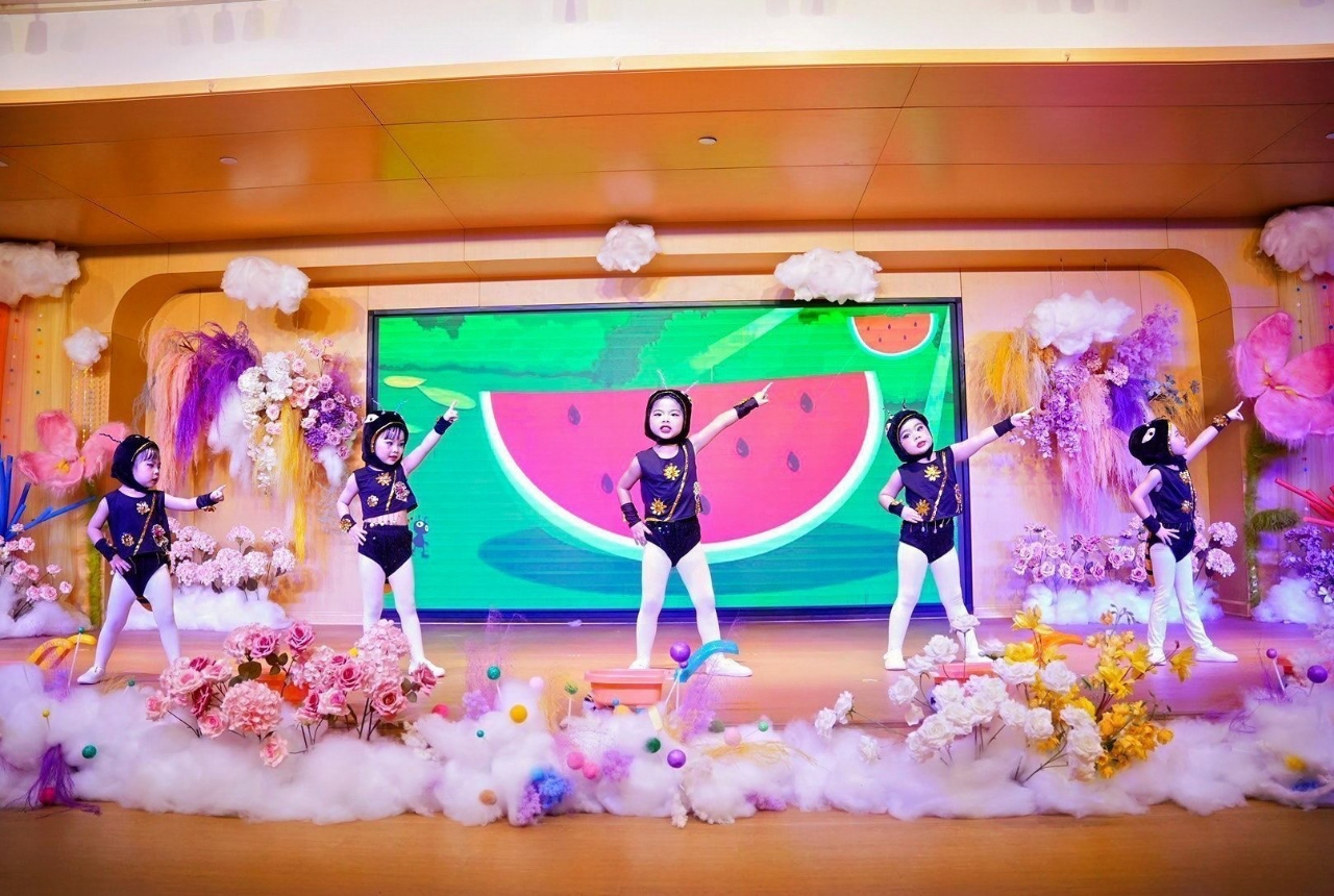夏日多巴胺·一起来狂欢——海口市山高幼儿园暨2025艺术节庆“六一”文艺汇演小班组专场-图片137
