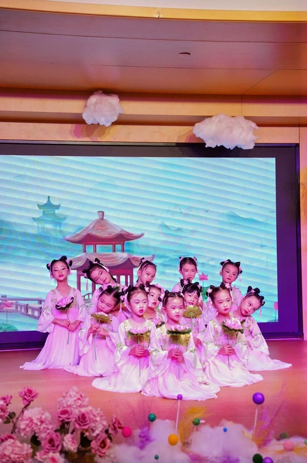 “夏日多巴胺· 一起来狂欢”——海口市山高幼儿园暨2025艺术节庆“六·一”文艺汇演中班组专场-图片107