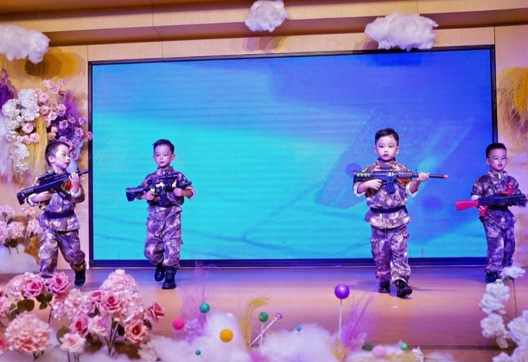 夏日多巴胺·一起来狂欢——海口市山高幼儿园暨2025艺术节庆“六一”文艺汇演小班组专场-图片71