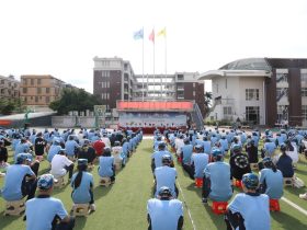 燃情开营！海口山高中学2025级高一新生开启军训成长之旅