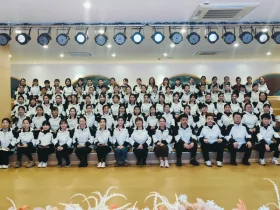 星辰璀璨，笃行致远——海口市山高幼儿园2025年春季新学期开学工作会议