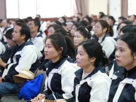 实干行致远 聚力新篇章——海口山高学校2025年春季学期教师开学会议