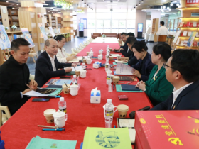 关怀指导促前行——海口市教育局领导莅临海口山高高级实验中学调研指导